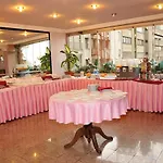 Grand Midyat Hotel
